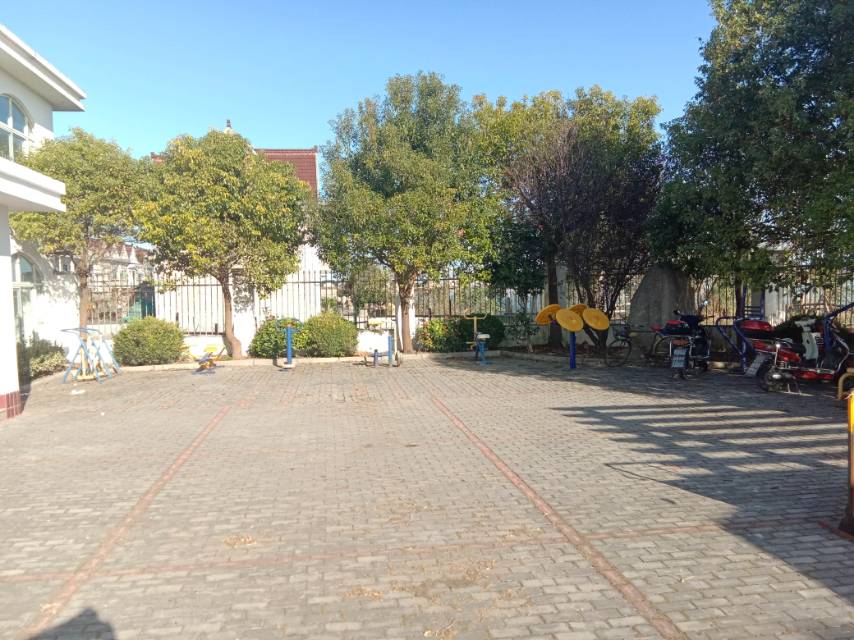 祝西村12组972号健身路径
