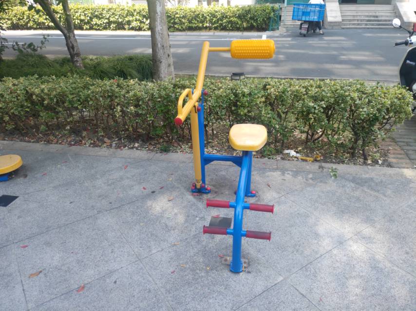 腹背锻炼器