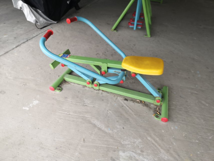 划船器