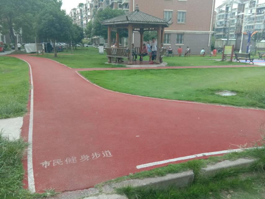 新顾村大家园三居市民健身步道