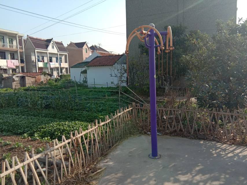 牵引器