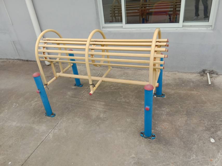 伸腰器