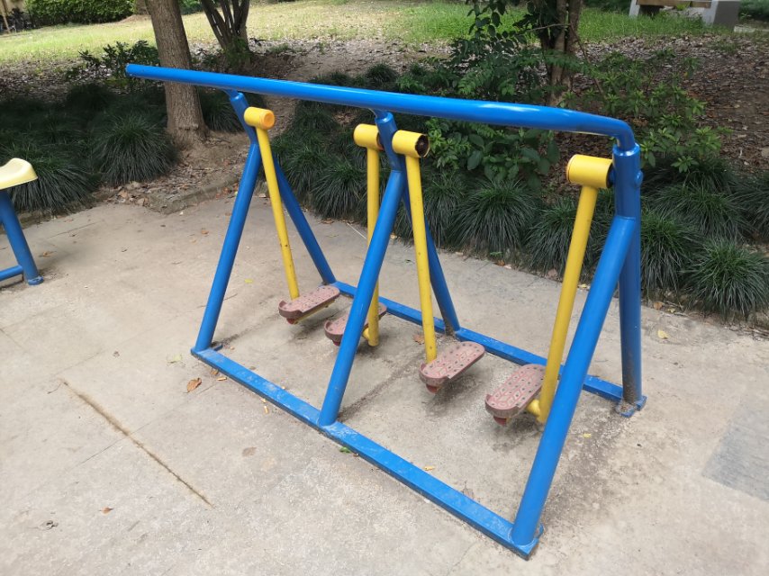 双人漫步器