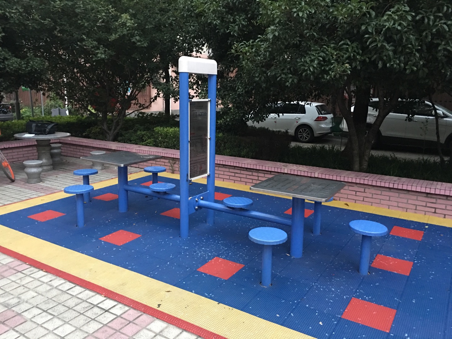 双立柱棋牌桌