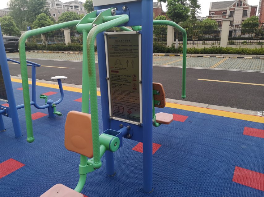双立柱推力训练器