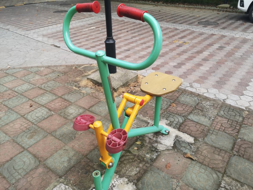腰力锻炼器