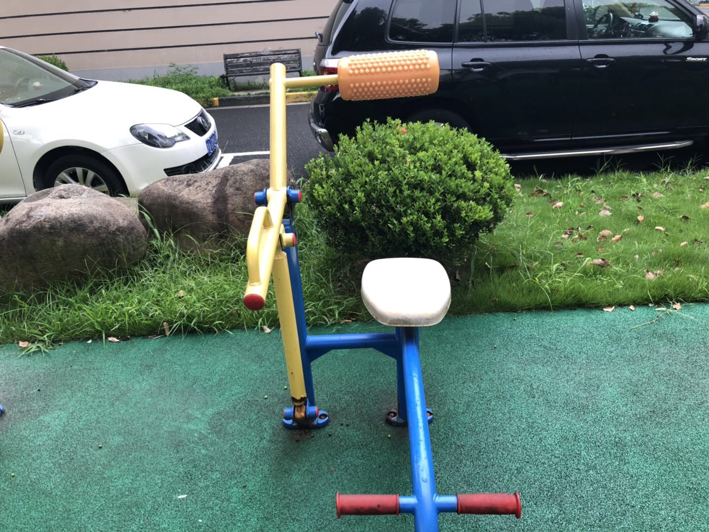 腹背锻炼器