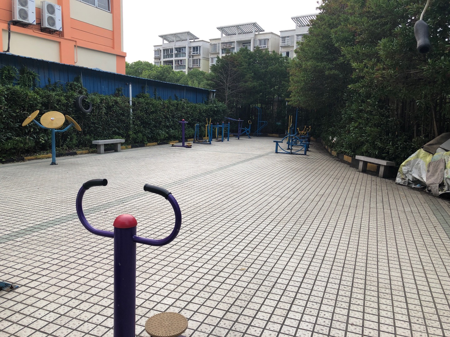 嘉华社区临潭路518弄健身点