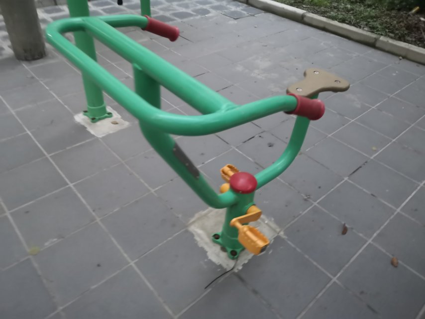 直立健身车