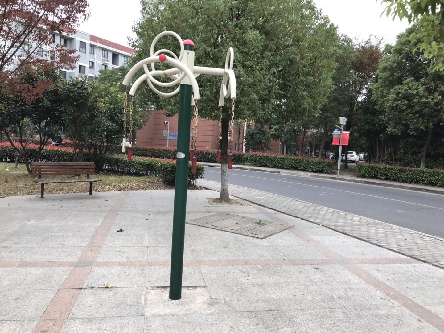 牵引器