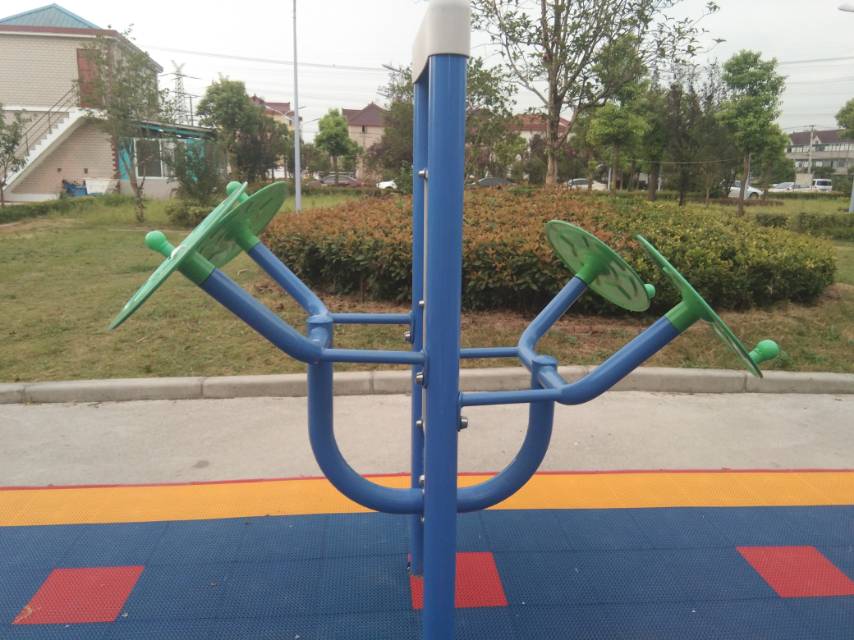 双立柱太极揉推器