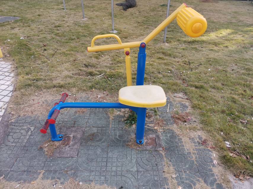 腹背锻炼器
