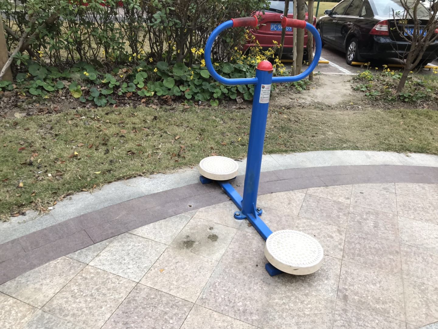 扭腰器