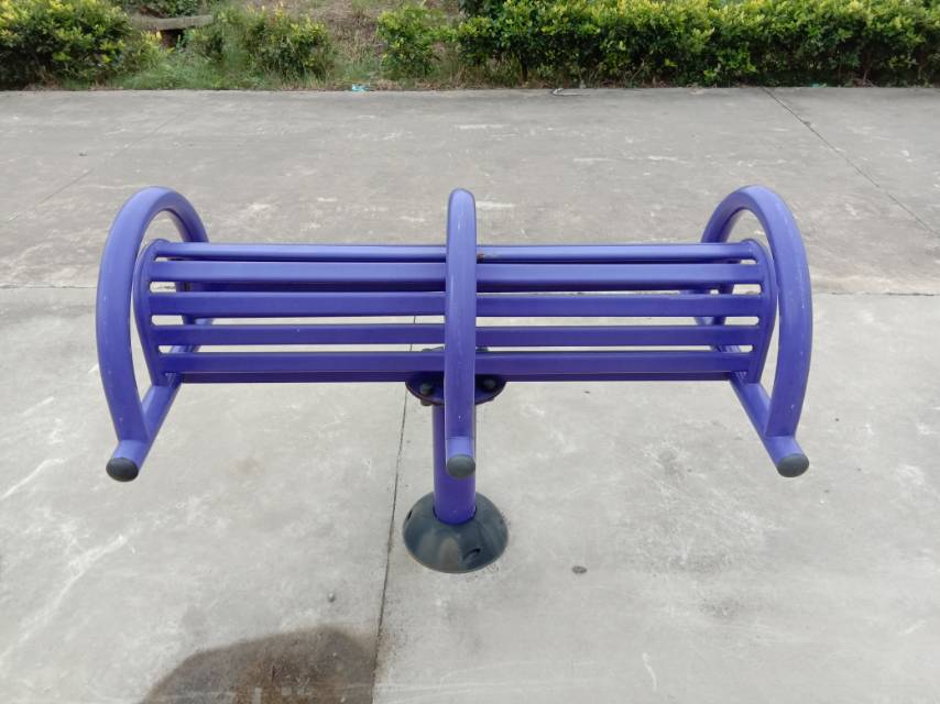 腰背伸展器