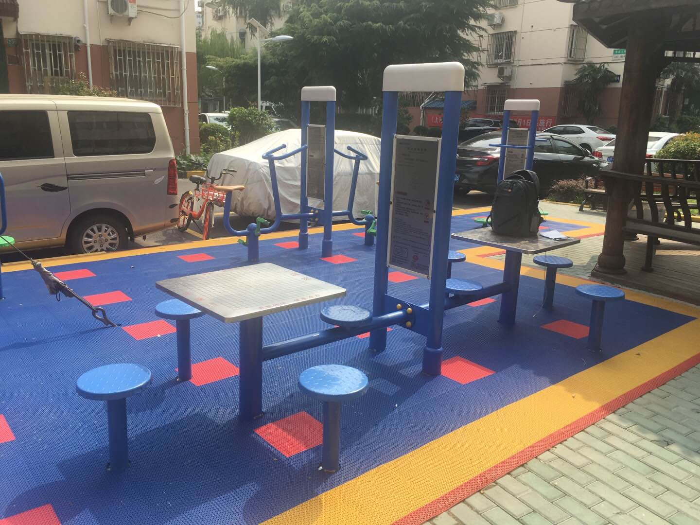 双立柱棋牌桌