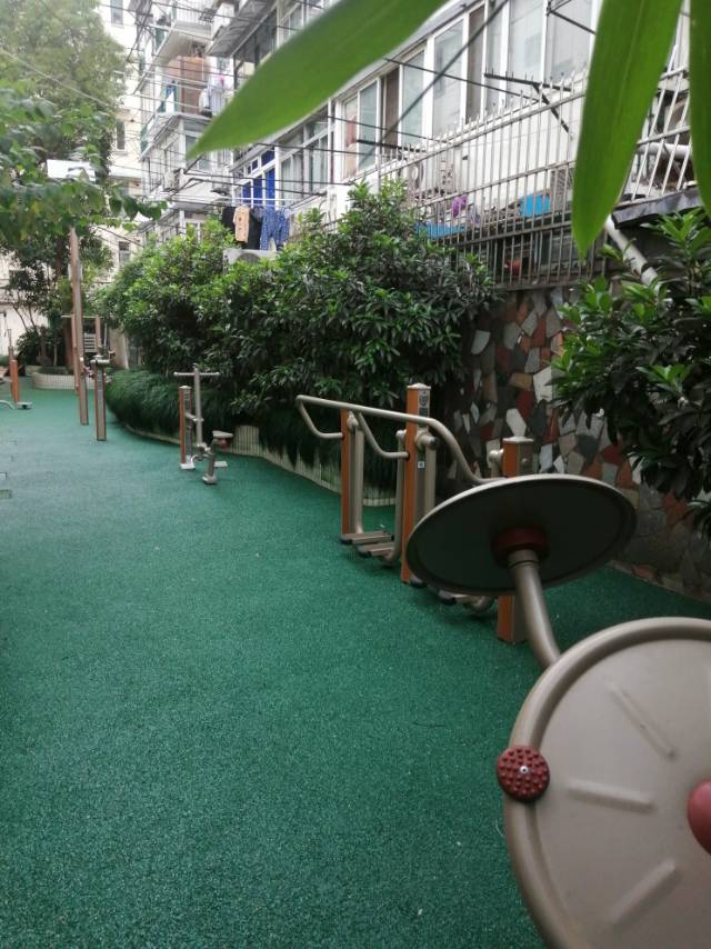 福海居委市民益智健身点1