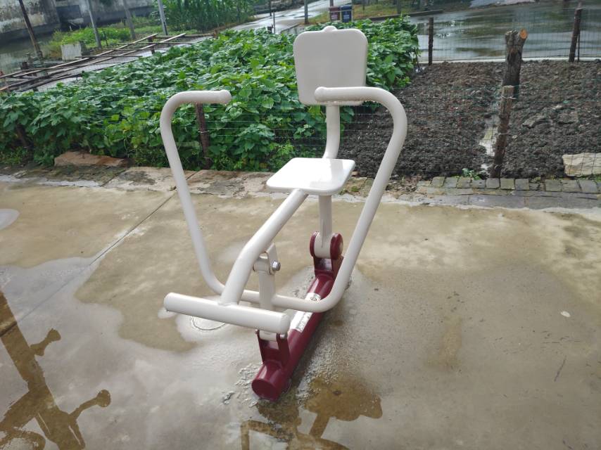 划船器