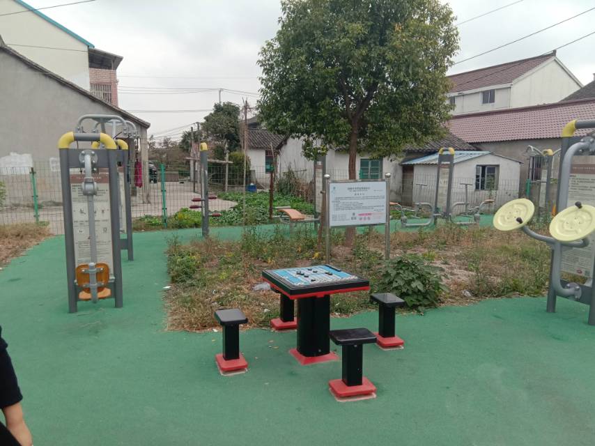 牌楼村市民益智健身点