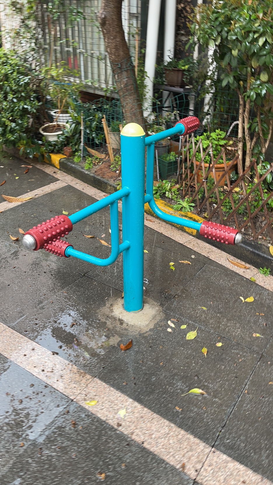 四级压腿按摩器
