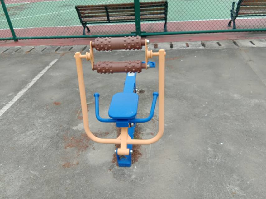 腹背屈伸训练器