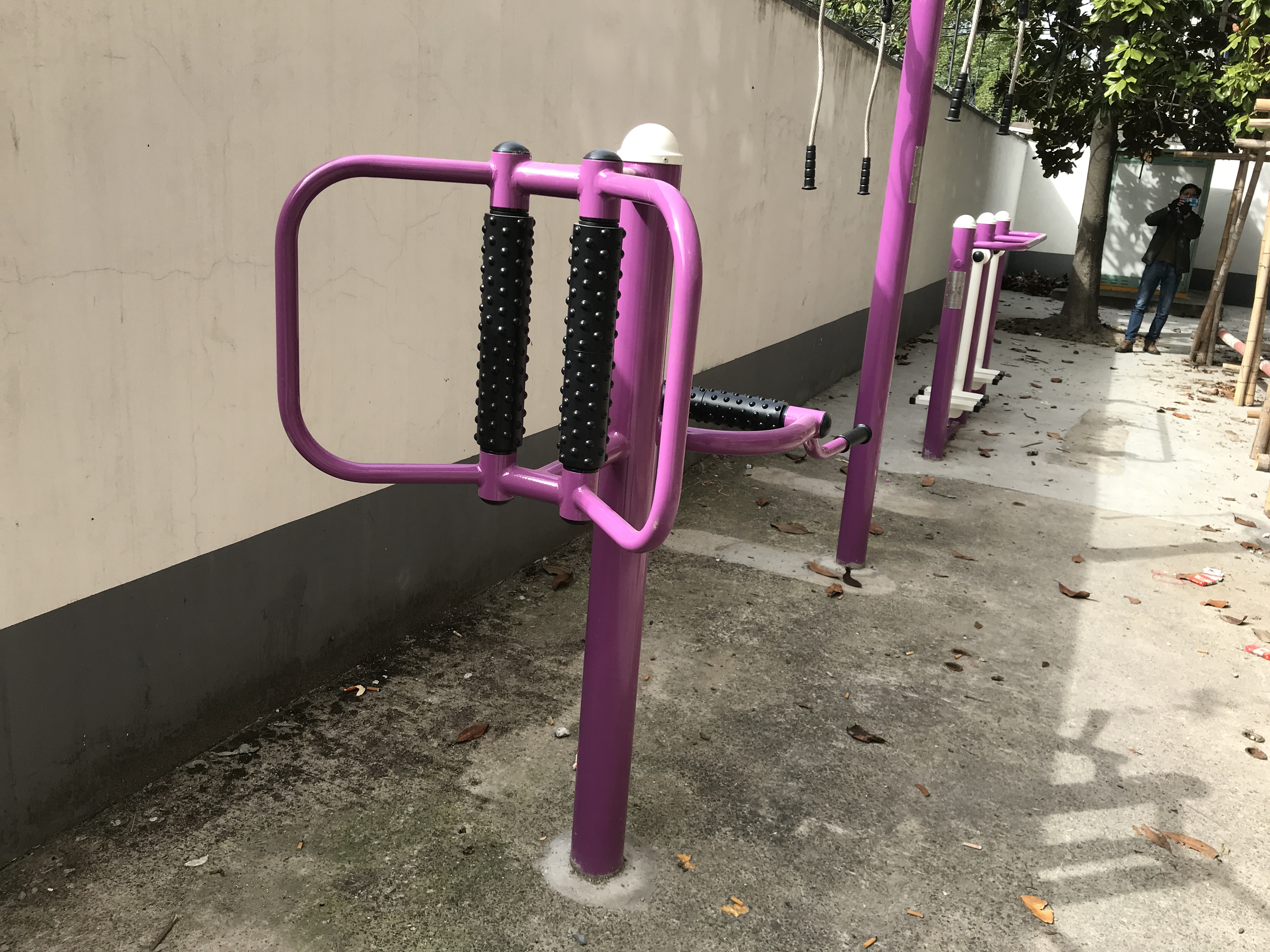 腰背按摩器