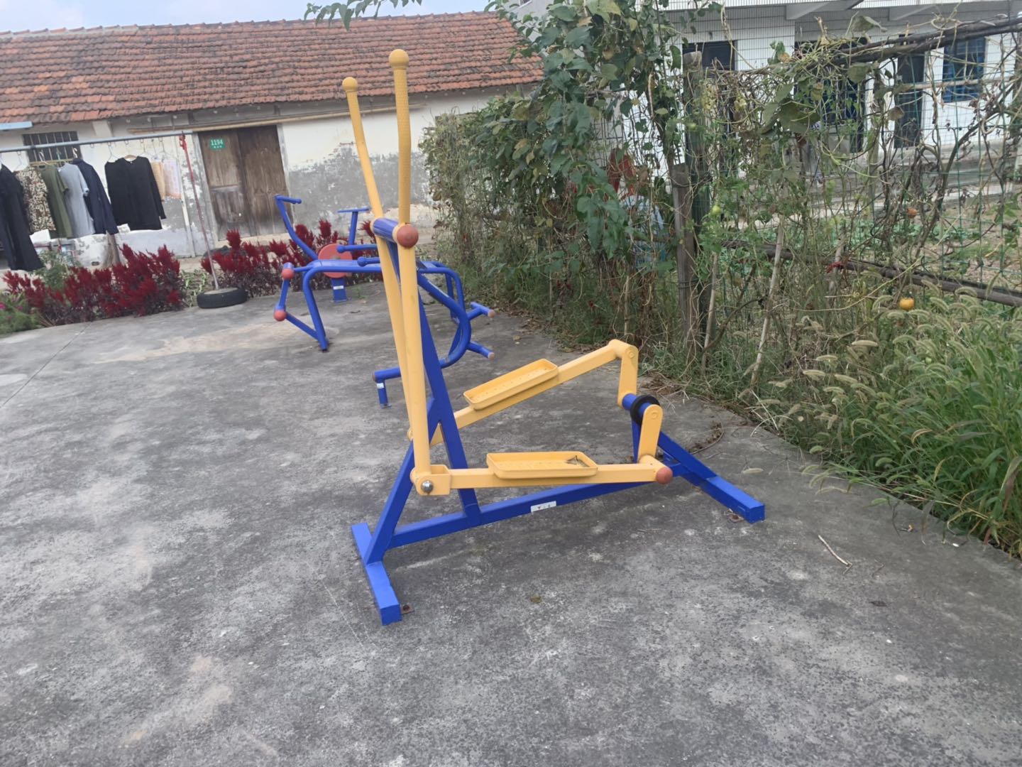 室外椭圆机