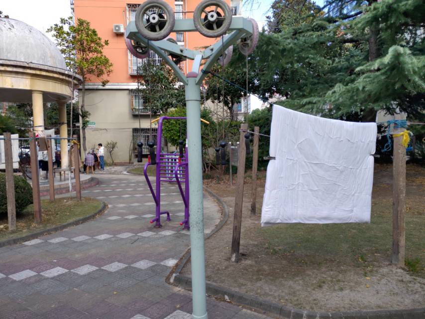 牡丹一居委健身点