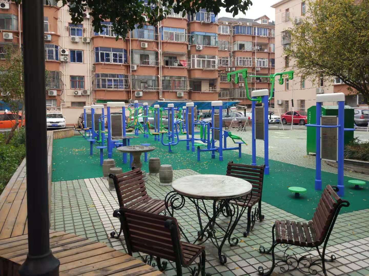 城北社区城北新村26号楼健身点