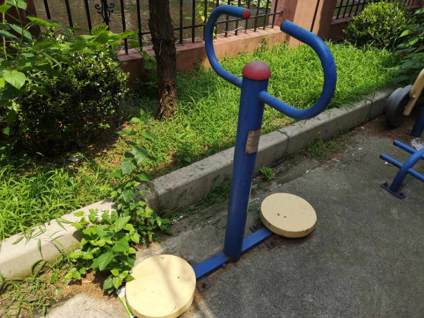 扭腰器