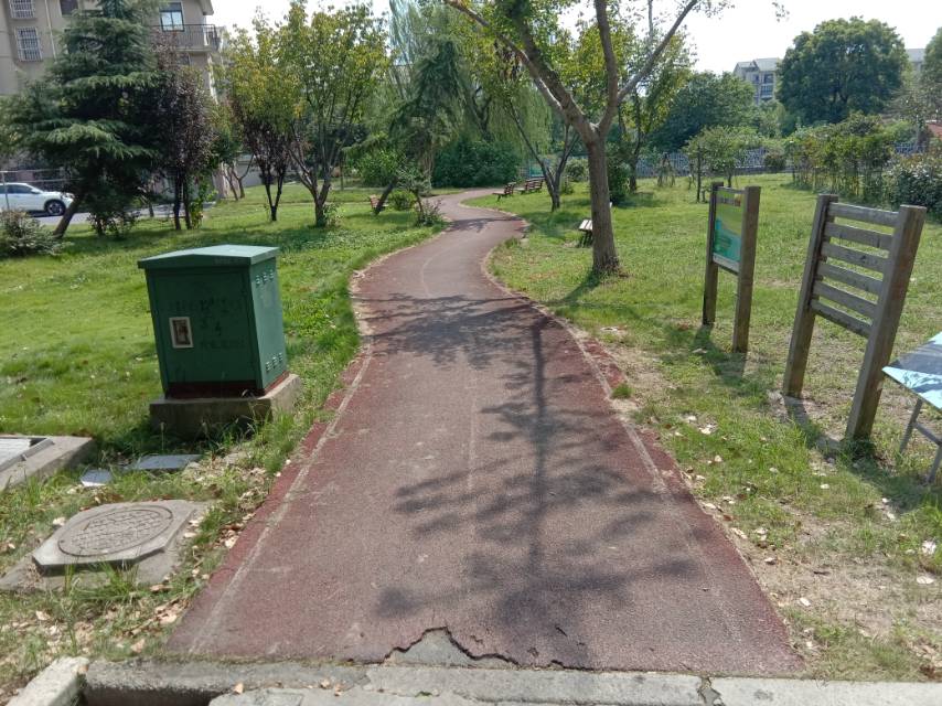 润景苑百姓健身步道