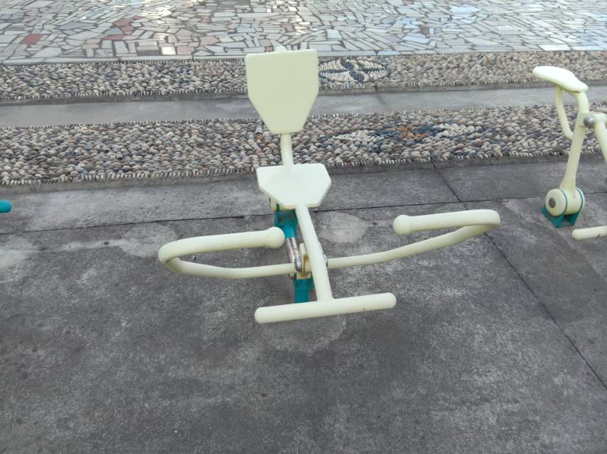 划船器