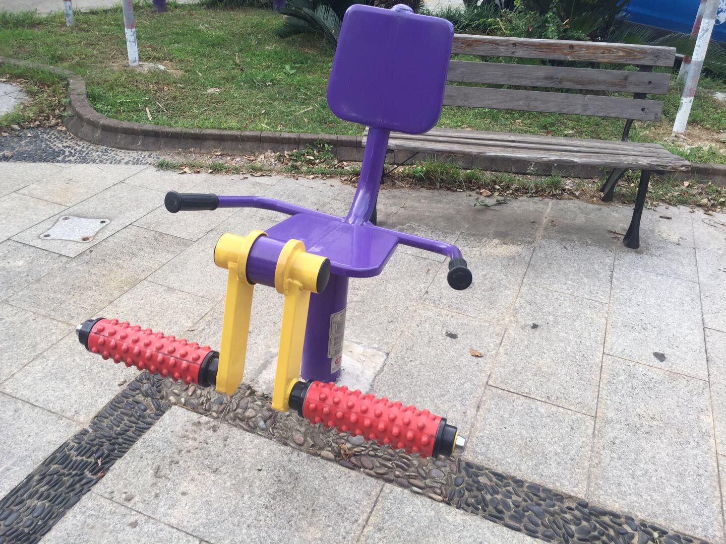 膝关节训练器
