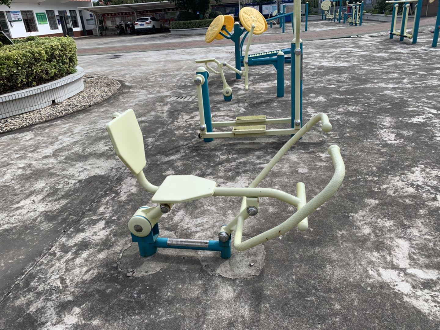 划船器