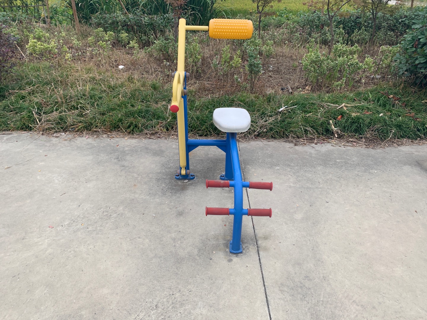 腹背锻炼器