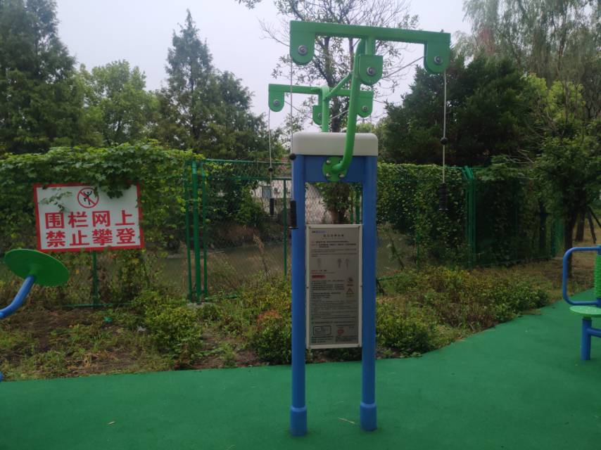 双立柱牵引器