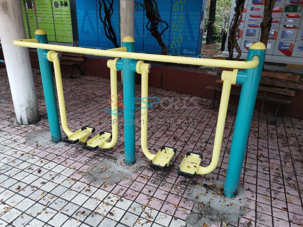 太空漫步机