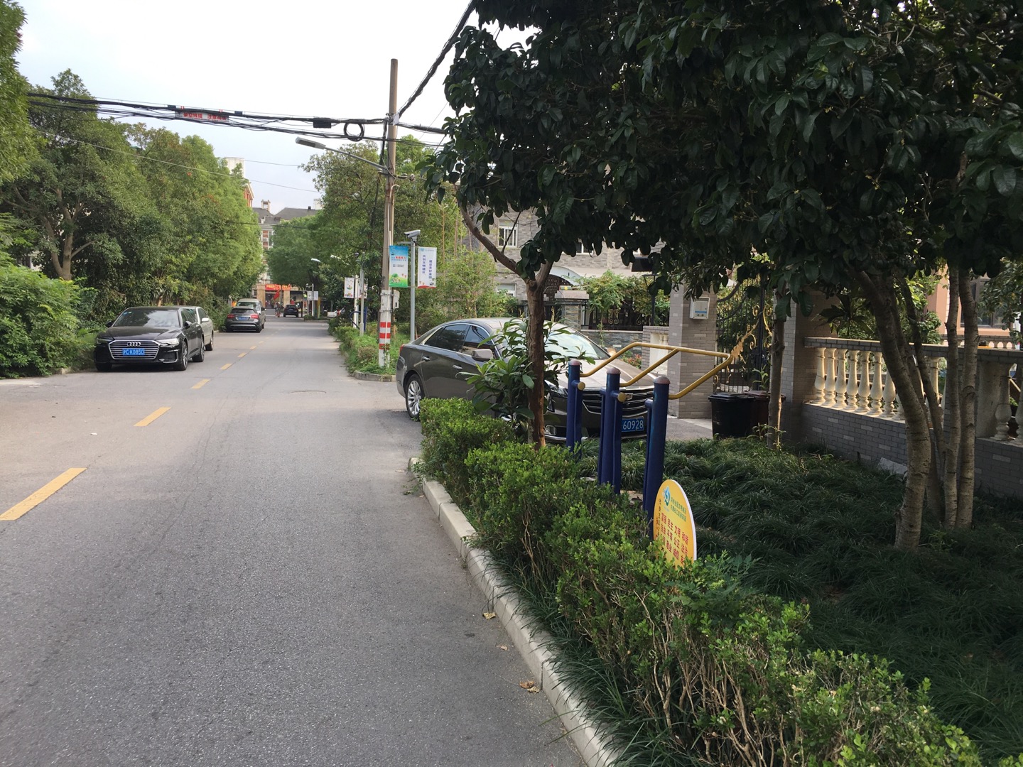 横港小区健身点