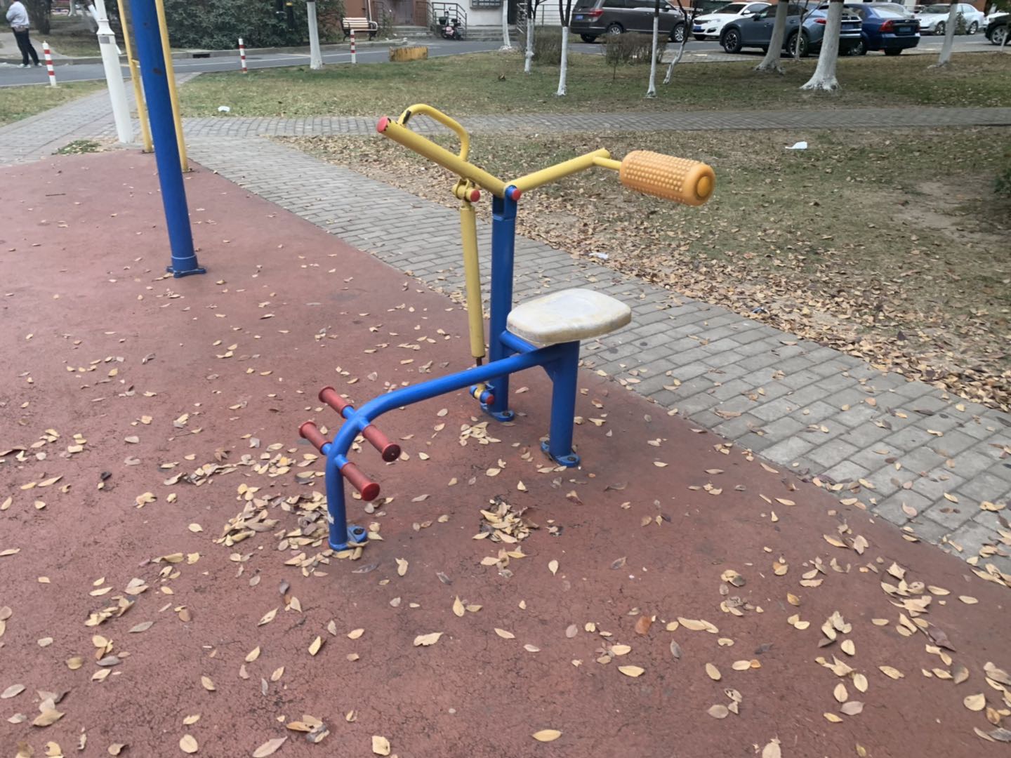 腹背锻炼器