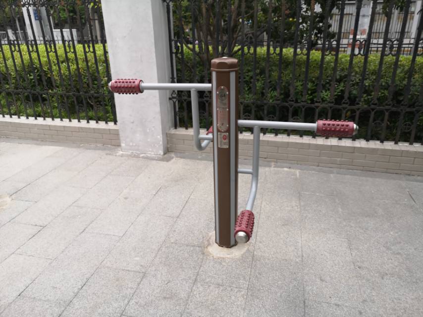 四级压腿按摩器