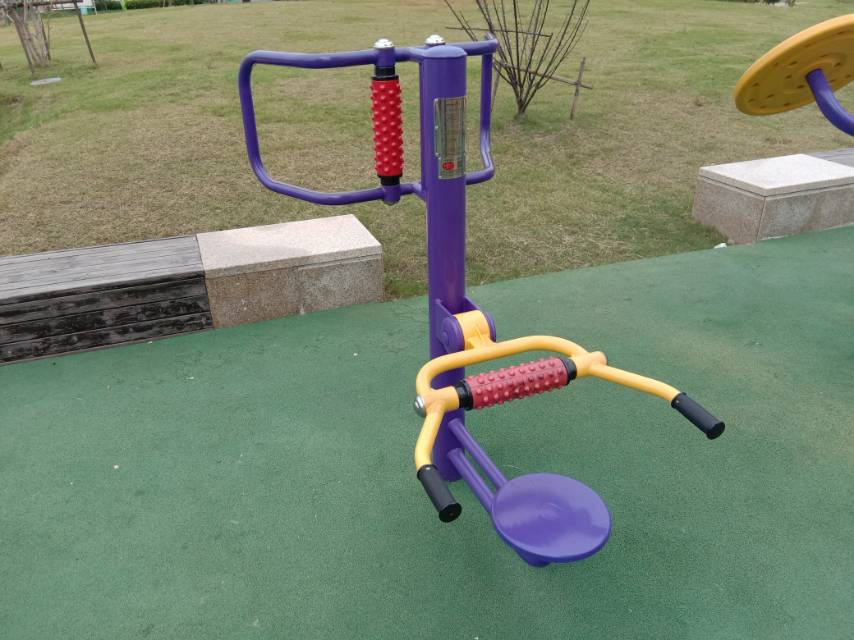 腰背按摩器