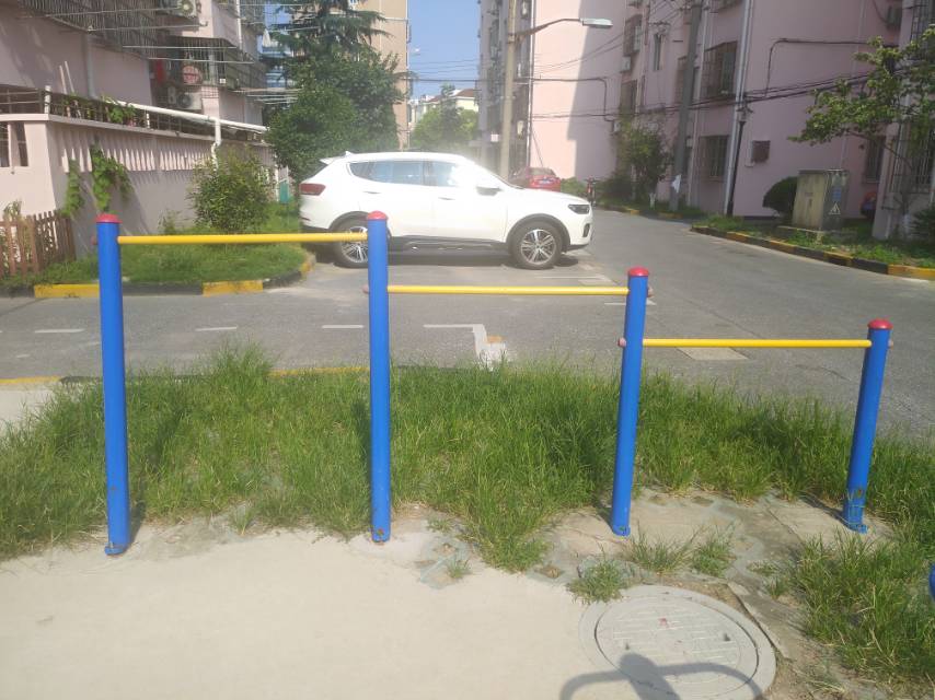 搁腿杠