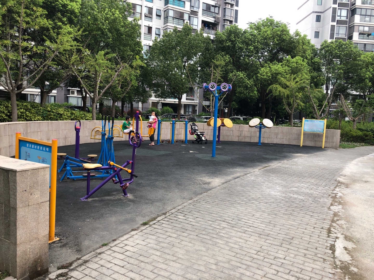 嘉川社区健身苑点