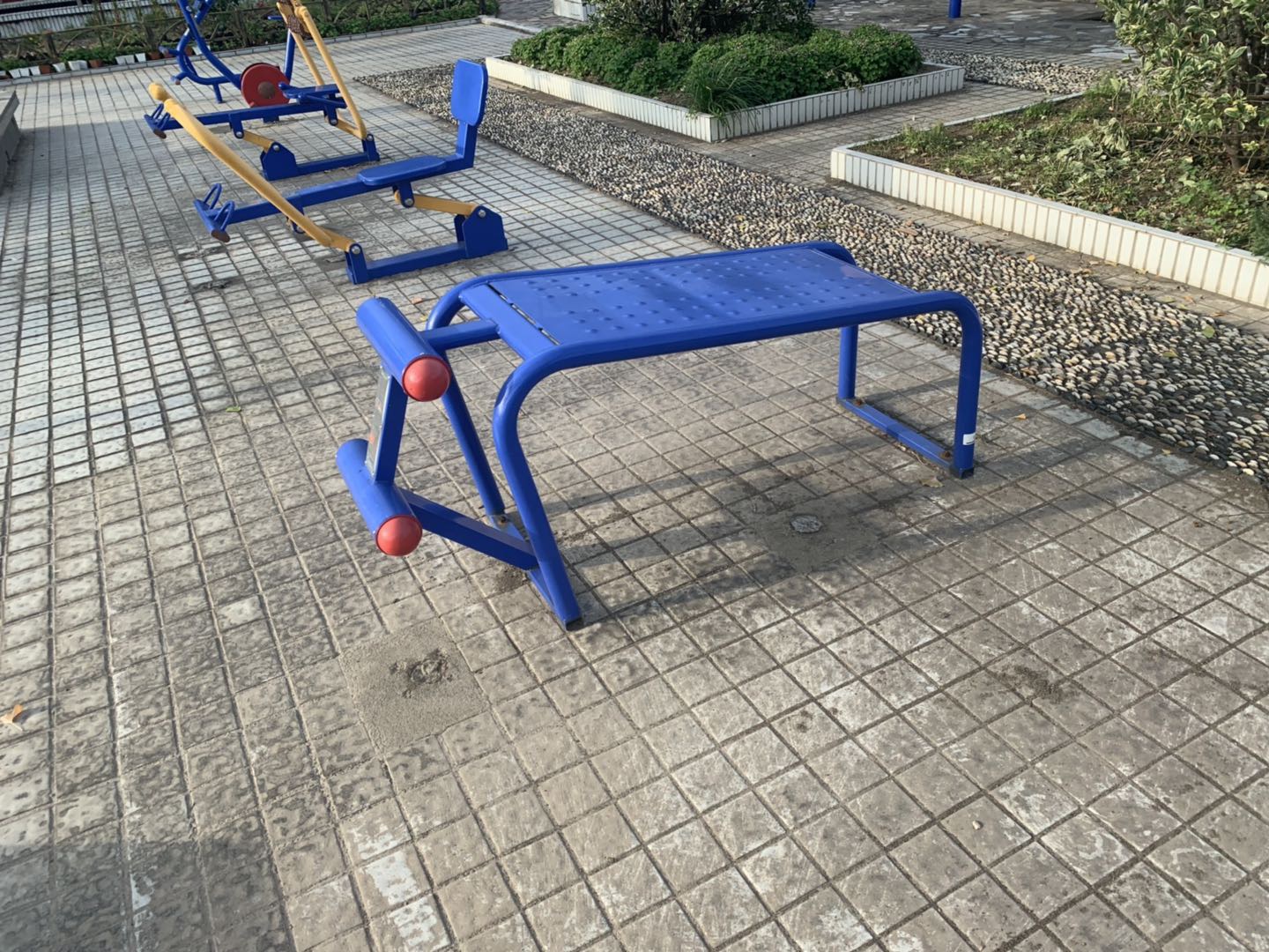 仰卧起坐板