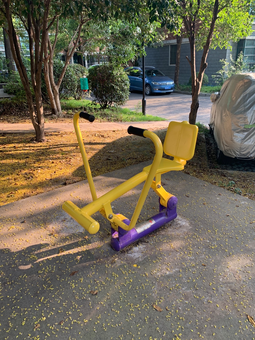自重划船器