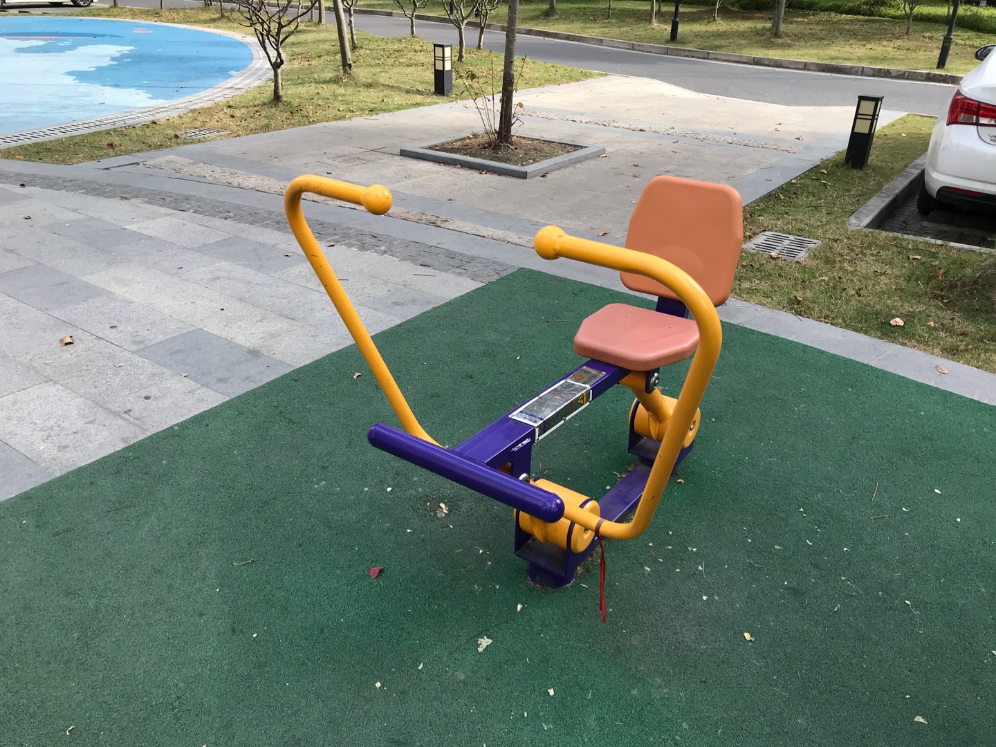 划船器
