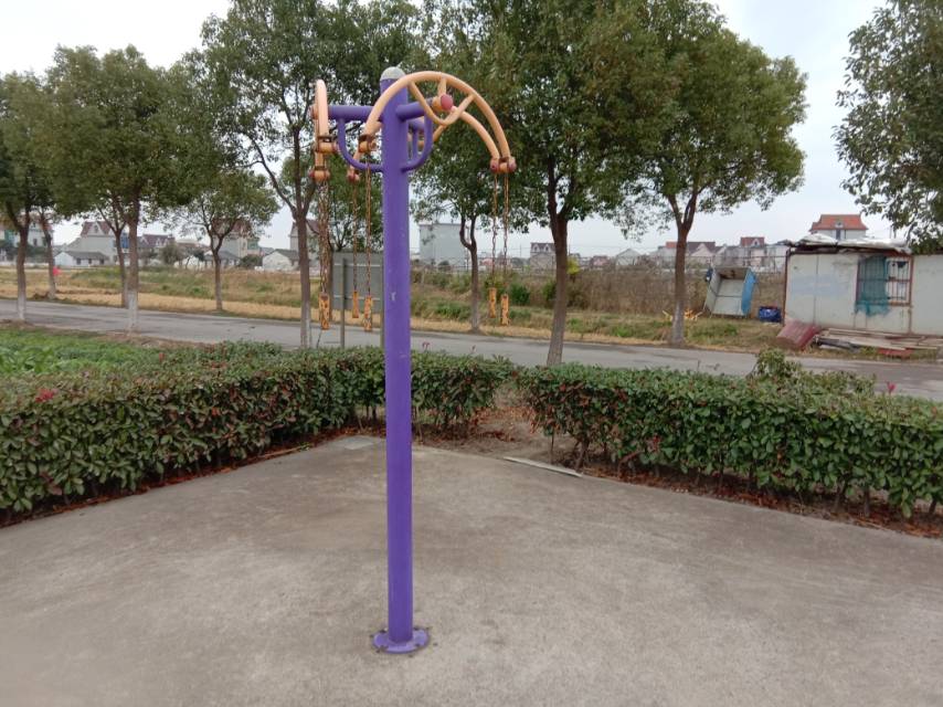 牵引器