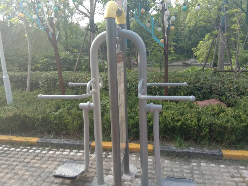 双人钟摆器