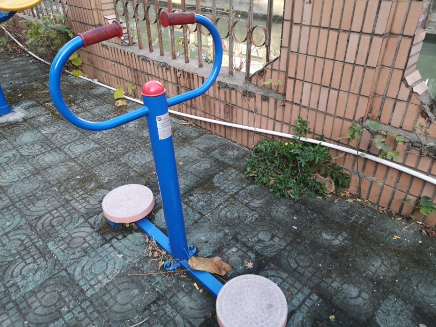 扭腰器