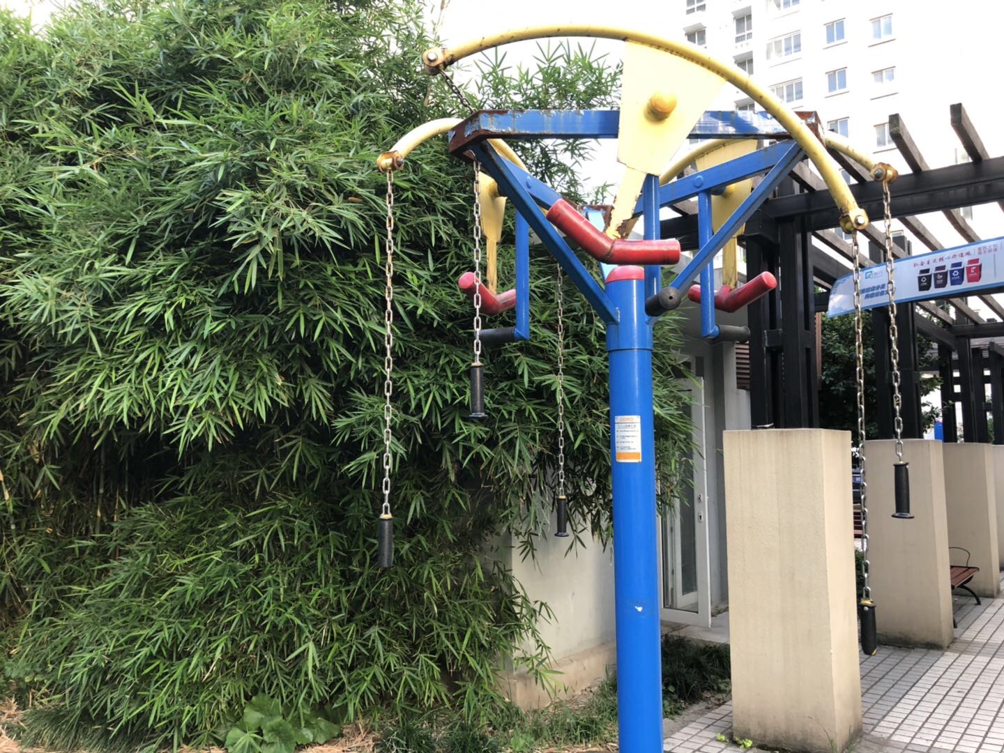 三人上肢牵引器