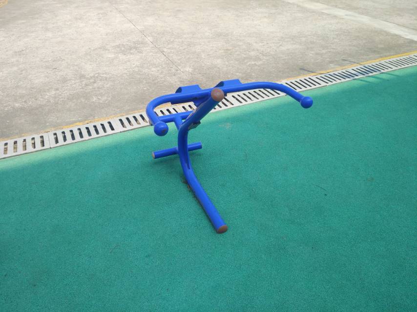背肌训练器